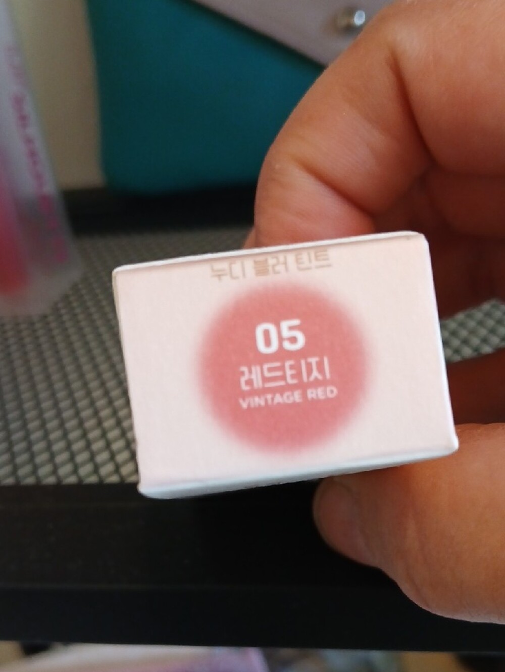 Im Meme Multi Cube Lip Color Set in Shadow And Blush With Ipsy Bag - Picture 8 of 11